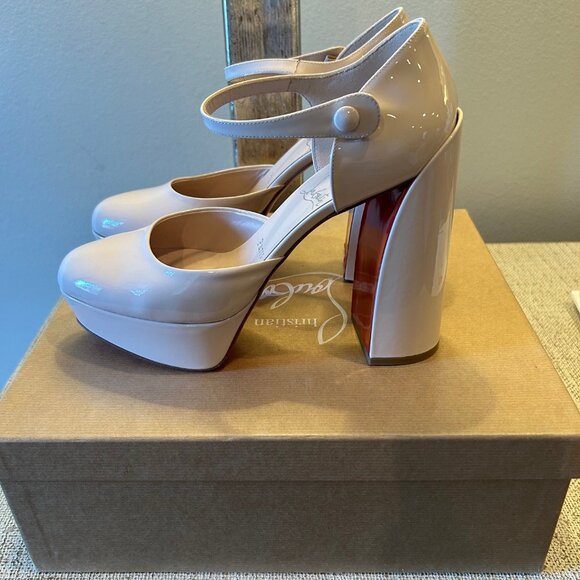 Christian Louboutin Movida MJ 130 Pumps in Leche - Picture 4 of 10